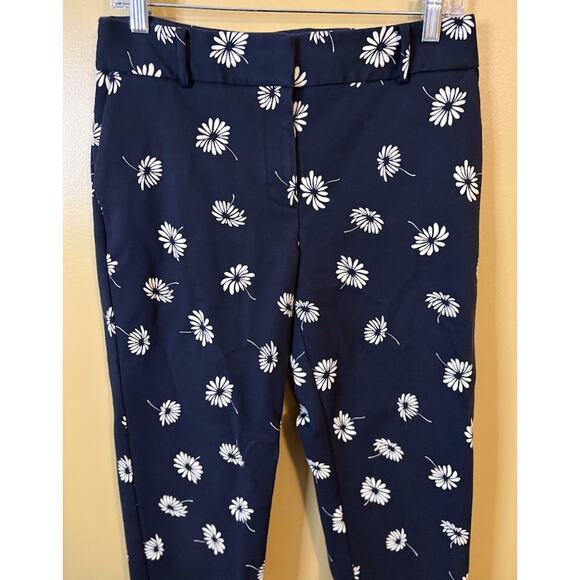 Talbots Black Floral Print Hampshire Ankle Pants Size 8 - Picture 2 of 7